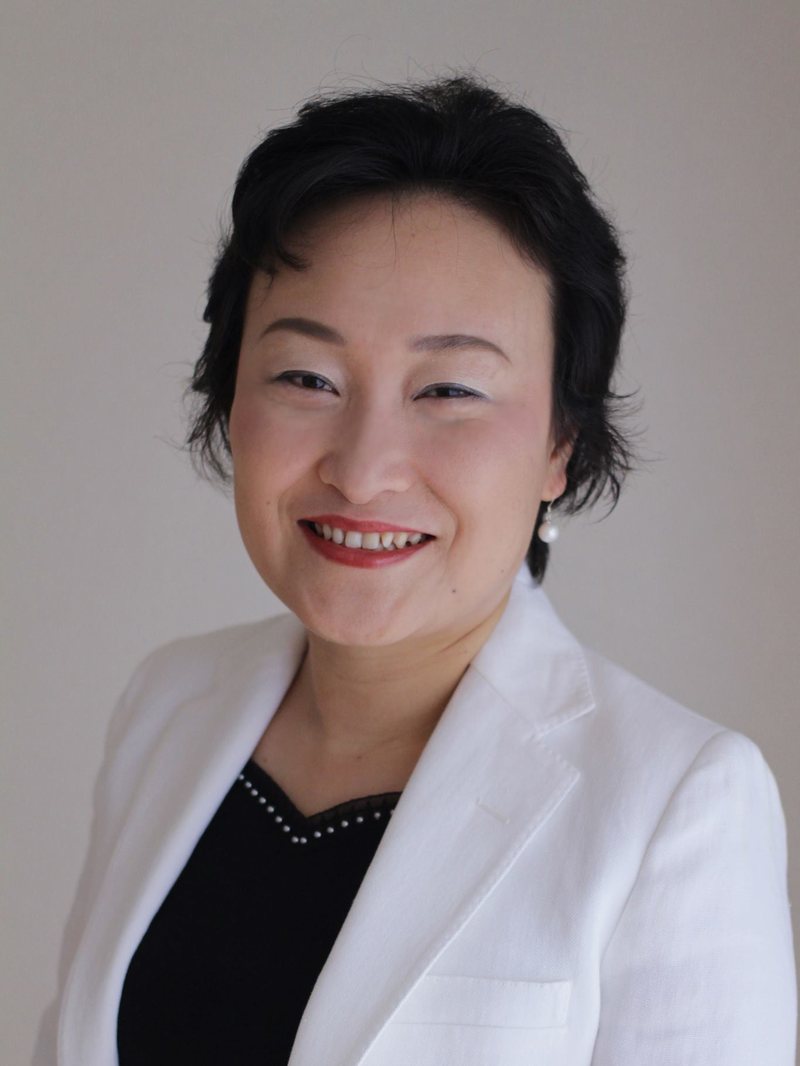 行政書士事務所ちむくくる 代表行政書士 西山貴子